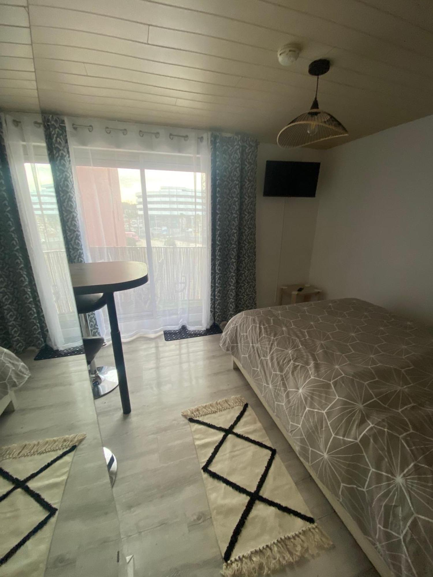 Studio Centre Port Avec Piscine Residence Port Richelieu Agde Eksteriør billede