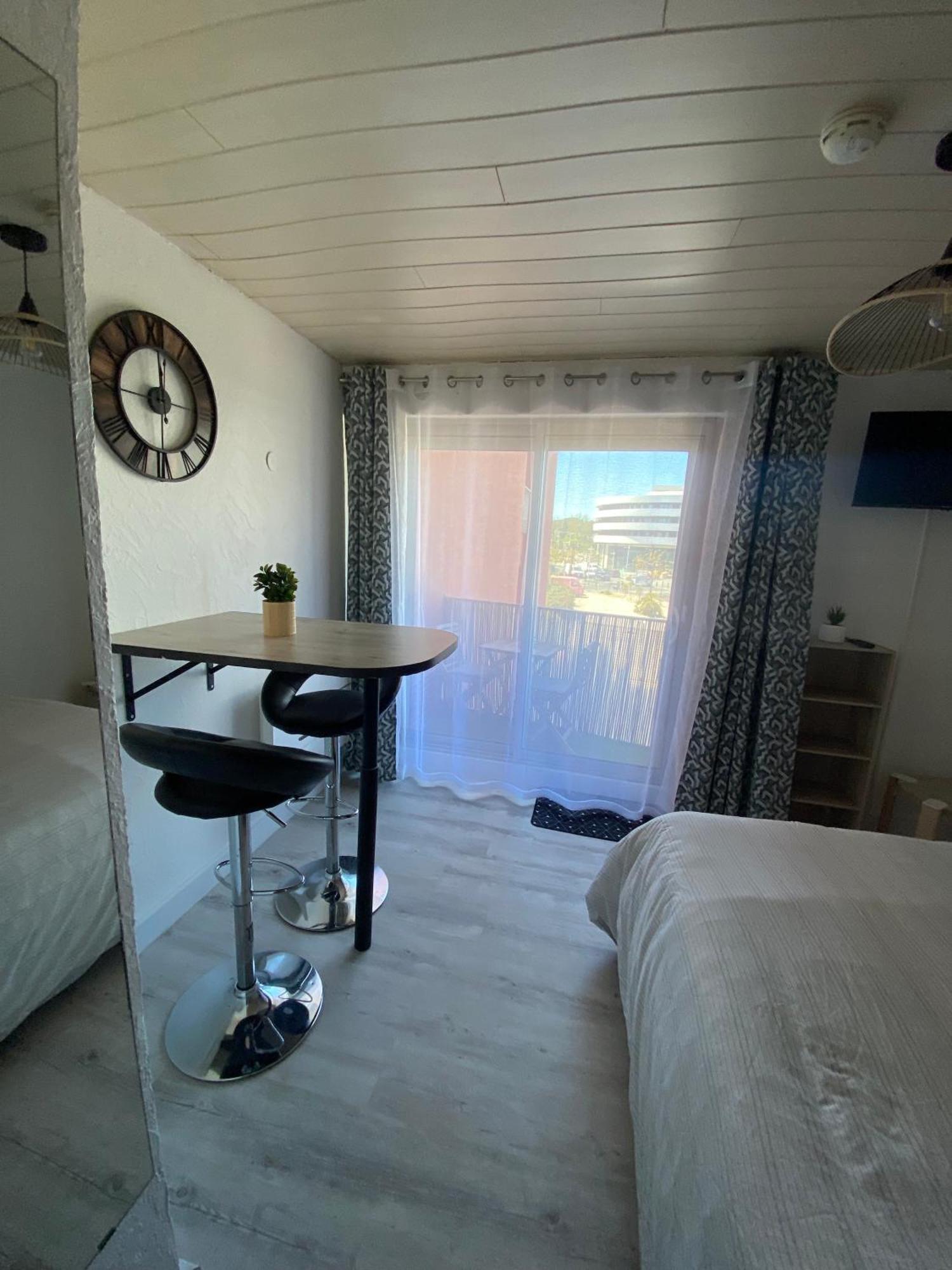 Studio Centre Port Avec Piscine Residence Port Richelieu Agde Eksteriør billede